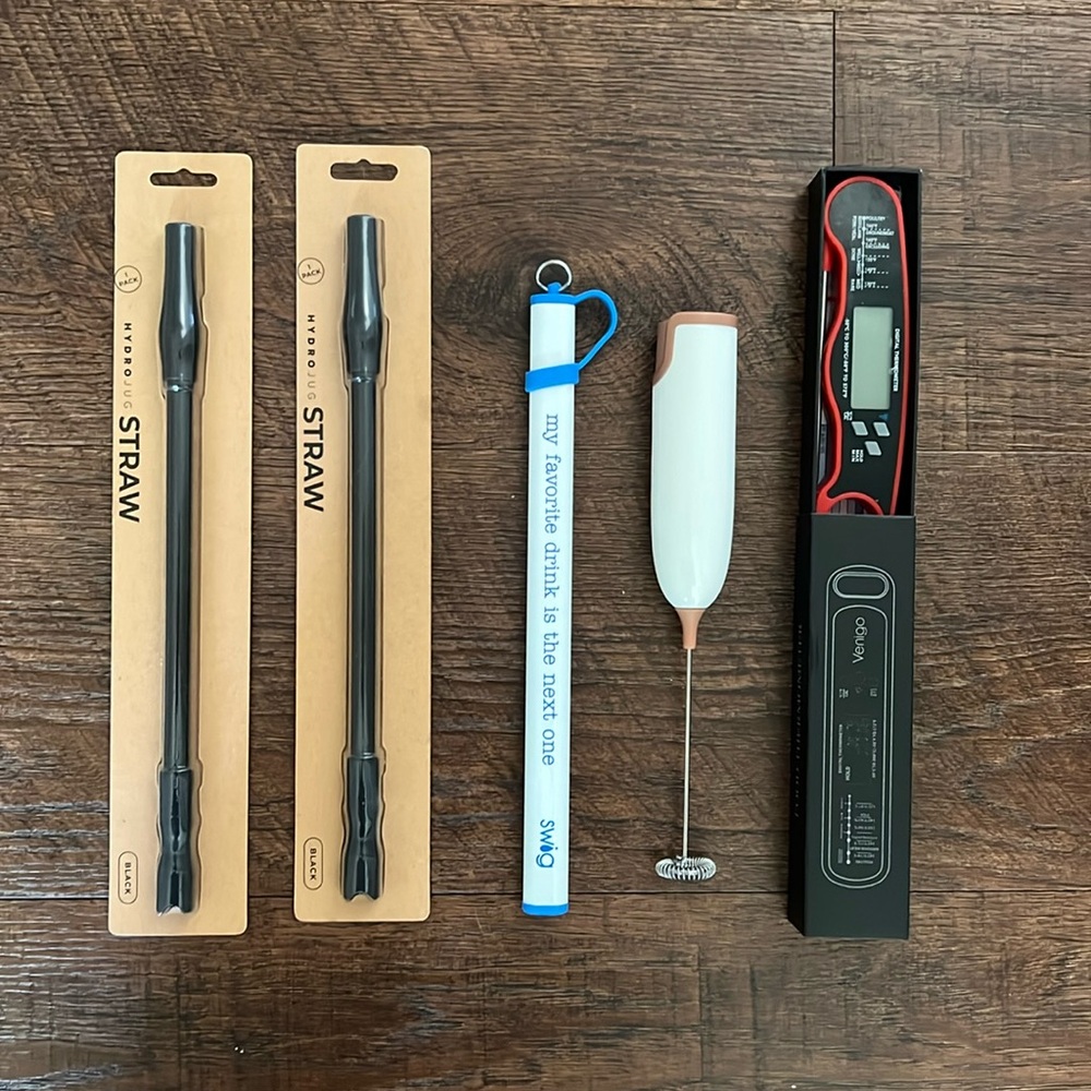 Hydrojug Straws (2), Swig metal straw and cleaner, Frother and Food Thermometer